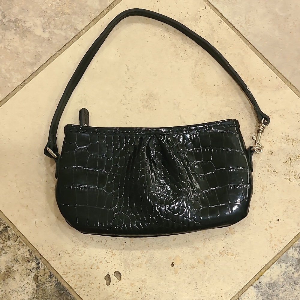 Liz Claiborne Black Croc-Embossed Wristlet Clutch